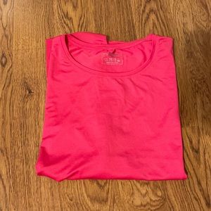 WORKOUT SHORT SLEEVE